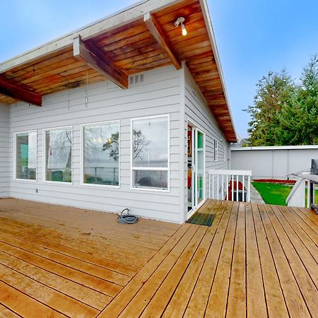 Camano Waterfront Delight Villa ภายนอก รูปภาพ