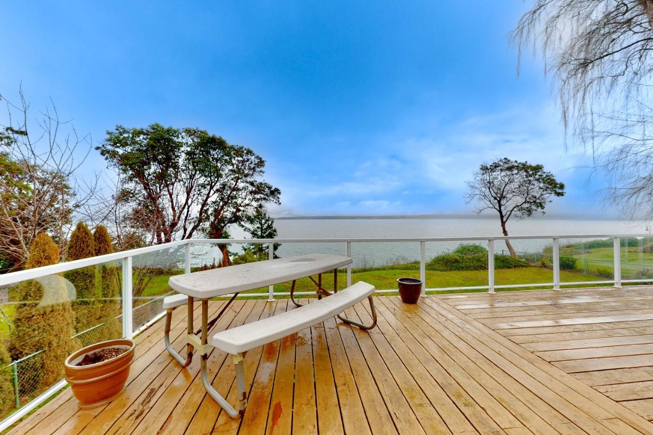 Camano Waterfront Delight Villa ภายนอก รูปภาพ