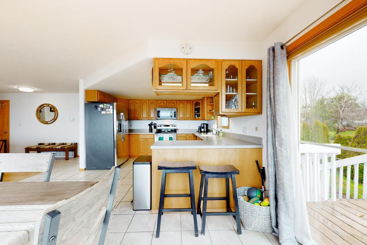 Camano Waterfront Delight Villa ภายนอก รูปภาพ