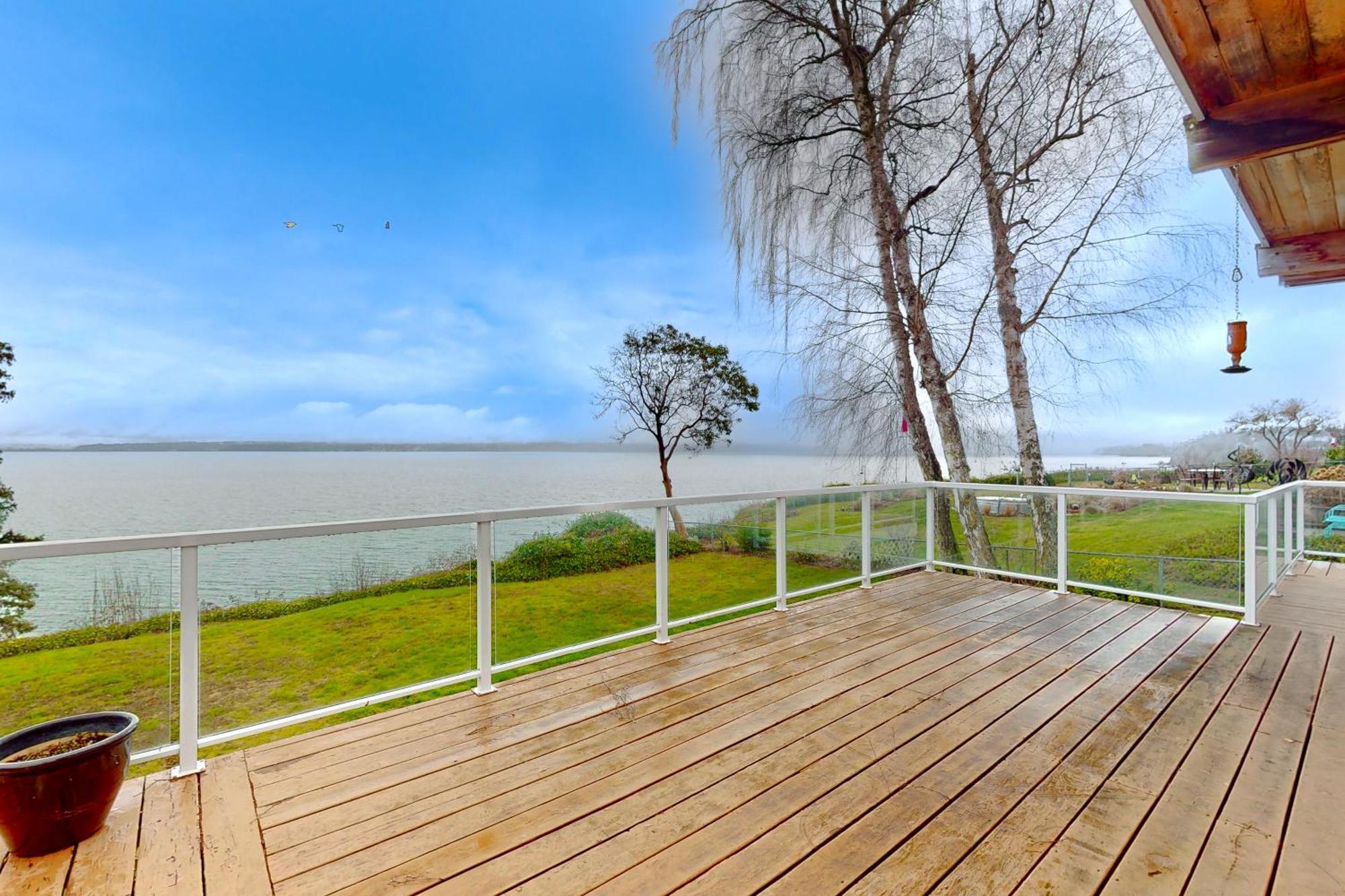 Camano Waterfront Delight Villa ภายนอก รูปภาพ